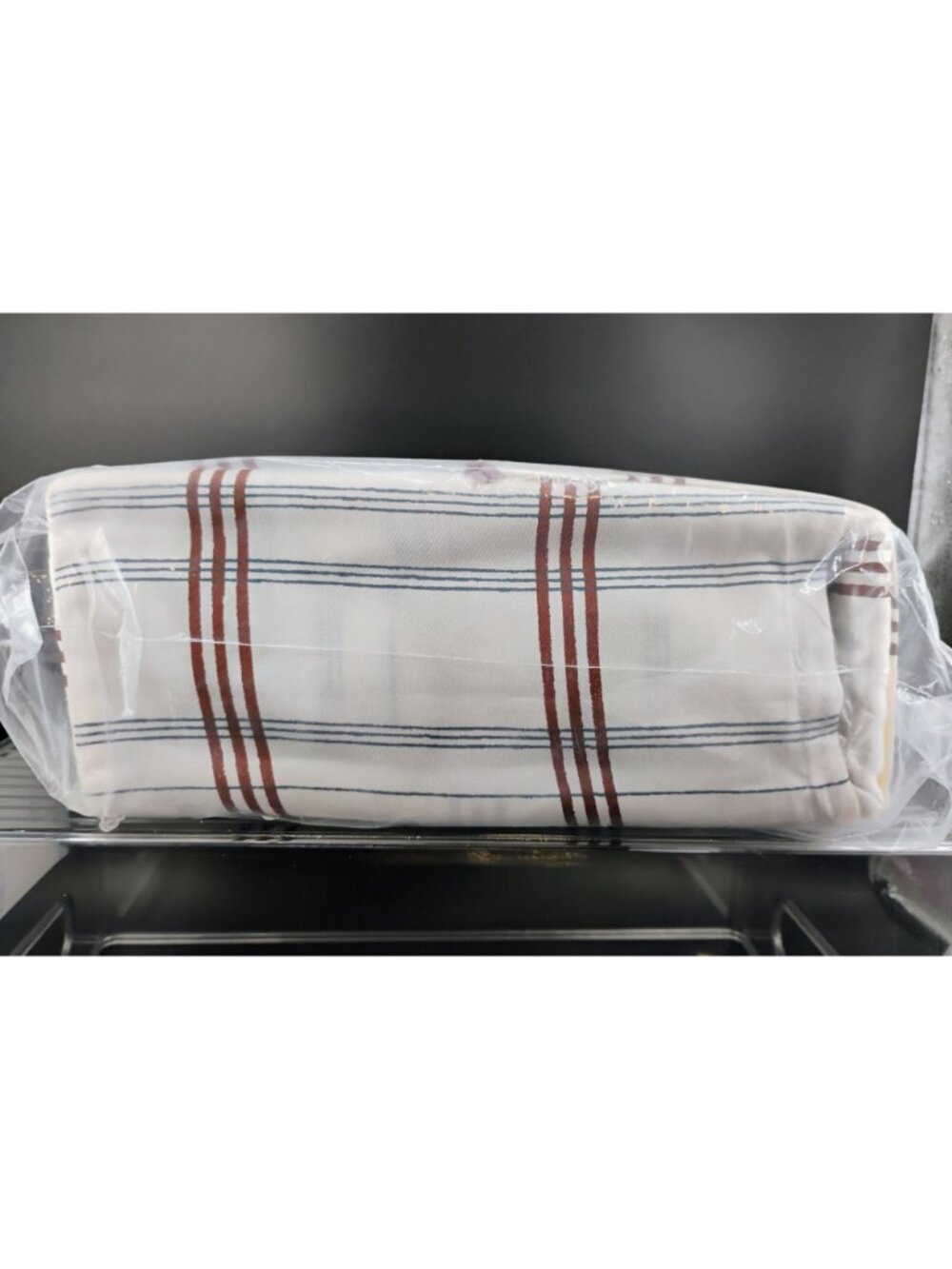 TwinXL Plaid Sheet Set With Flat & Fitted Sheets + Pillowcase - Picture 5 of 7